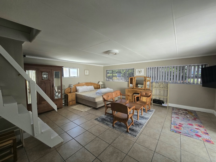 4 Bedroom Property for Sale in Royal Alfred Marina Eastern Cape